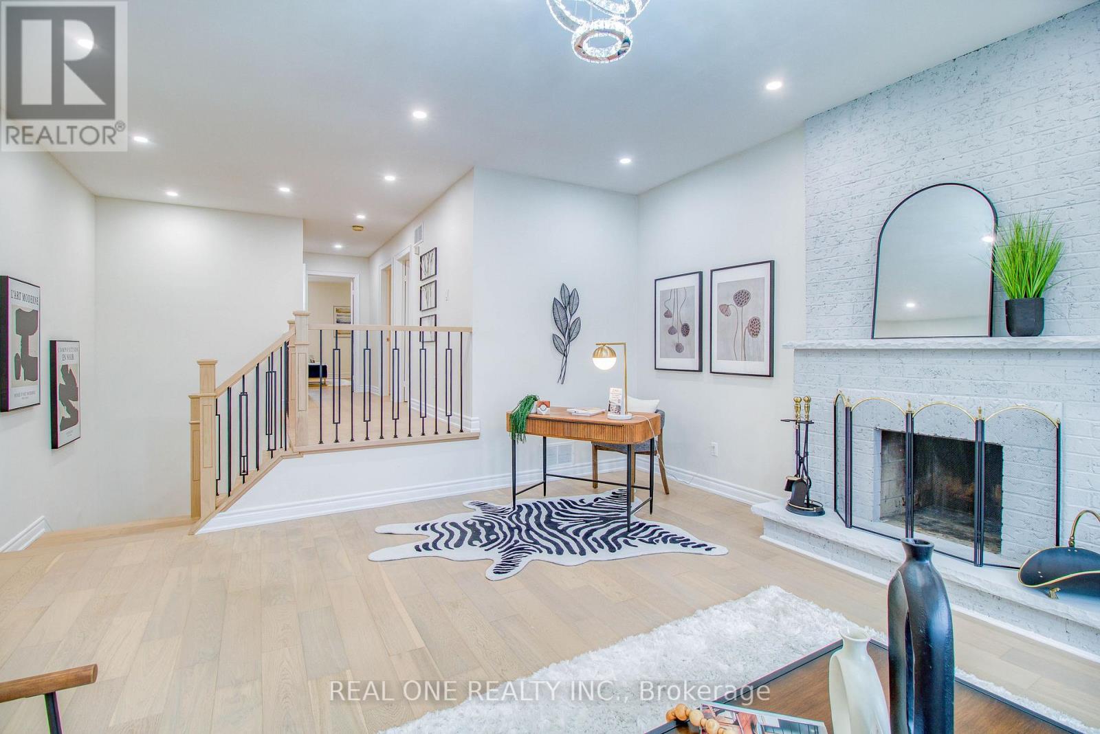 32 Charlton Avenue, Vaughan, Ontario  L4J 6W3 - Photo 25 - N12699882