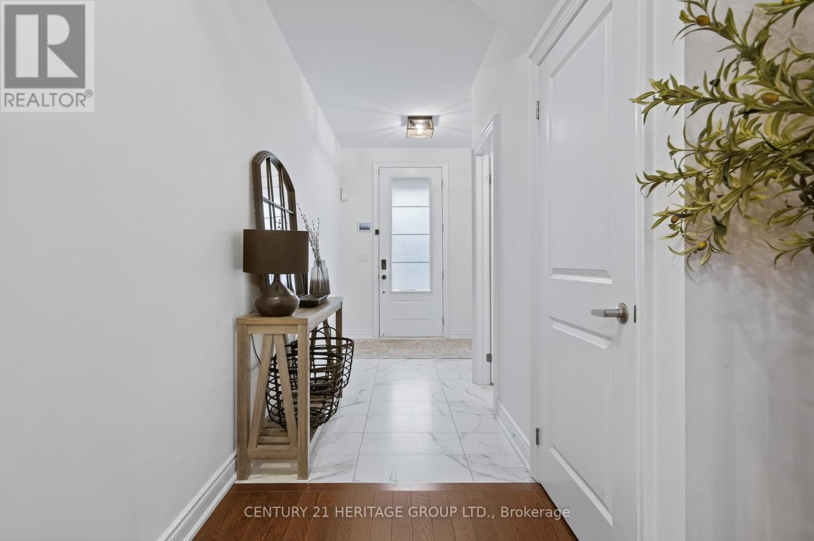 1965 Boyes Street, Innisfil, Ontario  L9S 0P2 - Photo 5 - N12699950