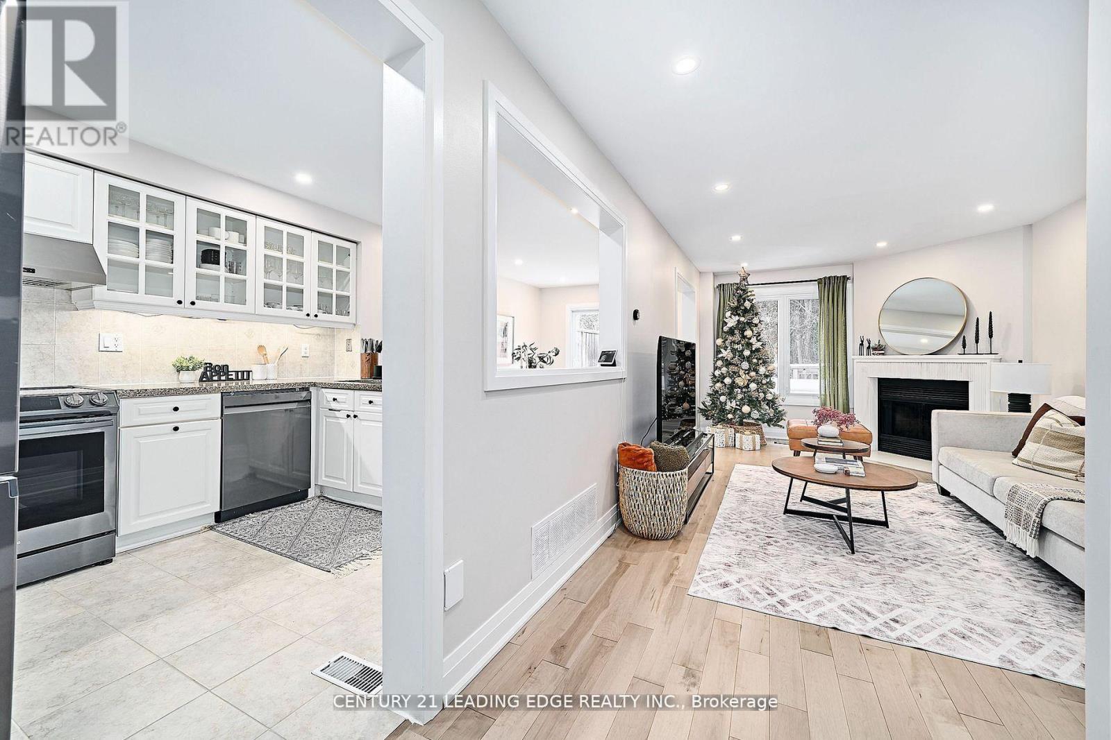 14 Opal Court, Whitchurch-Stouffville, Ontario  L4A 8C2 - Photo 8 - N12699982