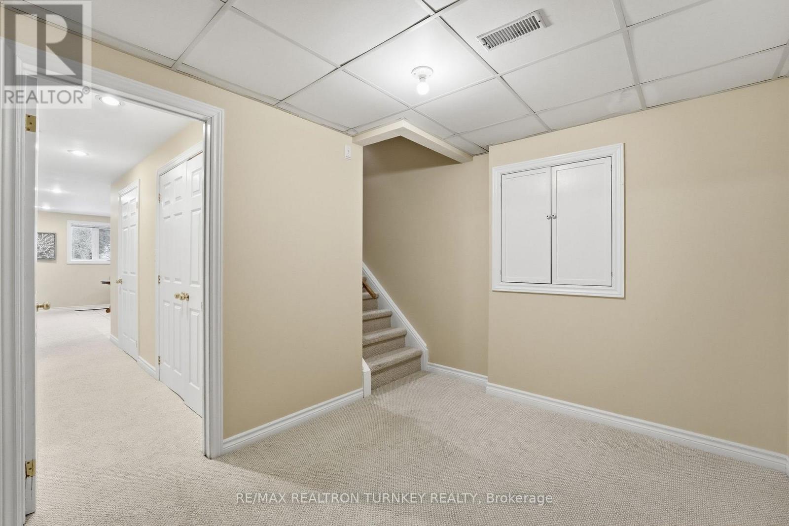 423 Hewitt Circle, Newmarket, Ontario  L3X 2L9 - Photo 26 - N12699984