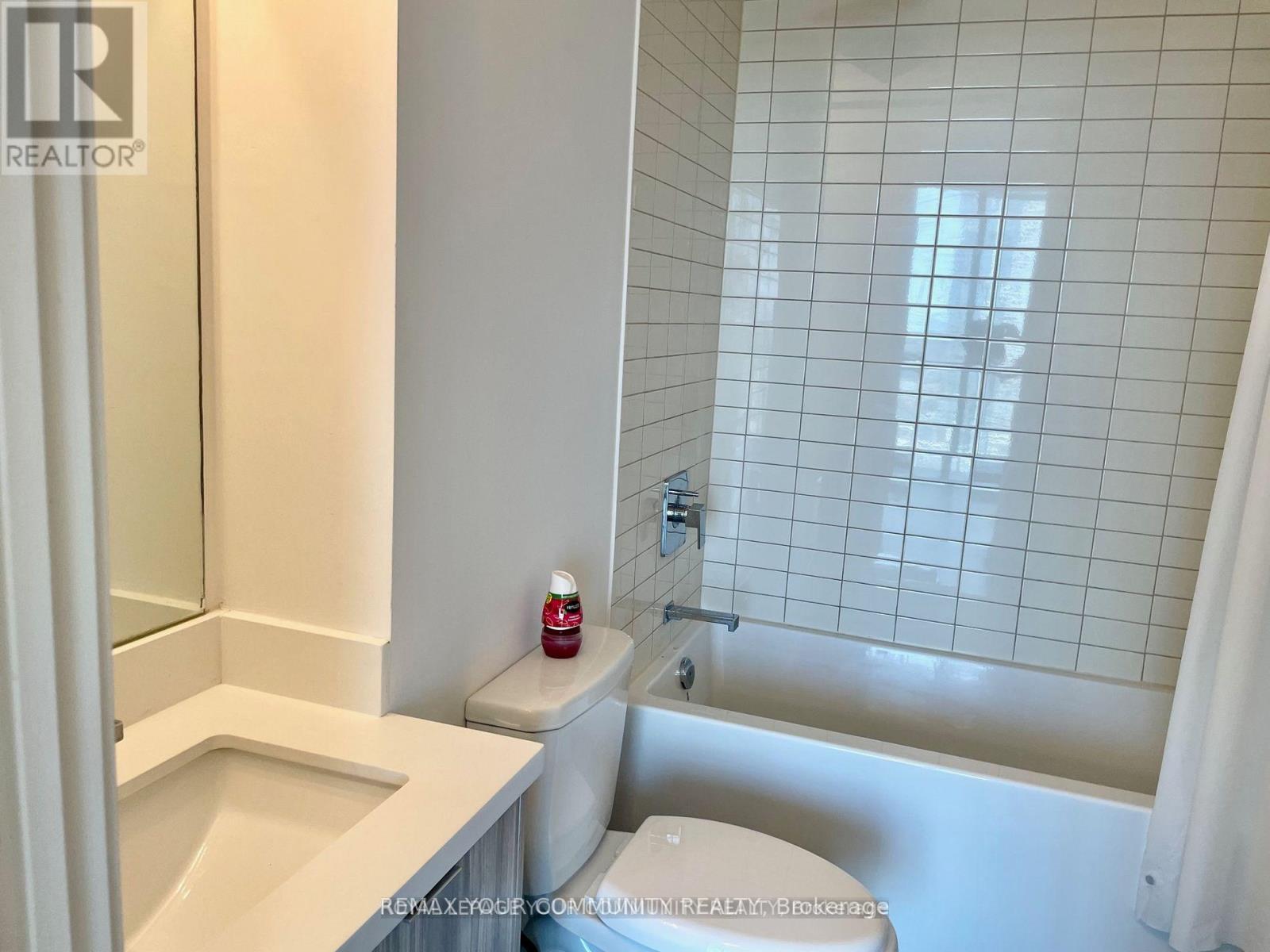 2305 - 2916 Highway 7, Vaughan, Ontario  L4K 0K6 - Photo 11 - N12700014