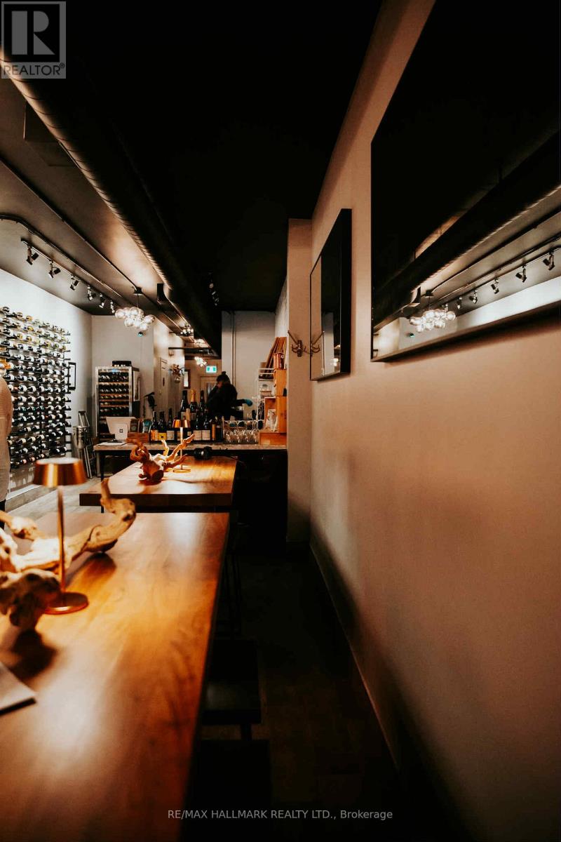 186 Main Street S, Newmarket, Ontario  L3Y 1R1 - Photo 7 - N12700088