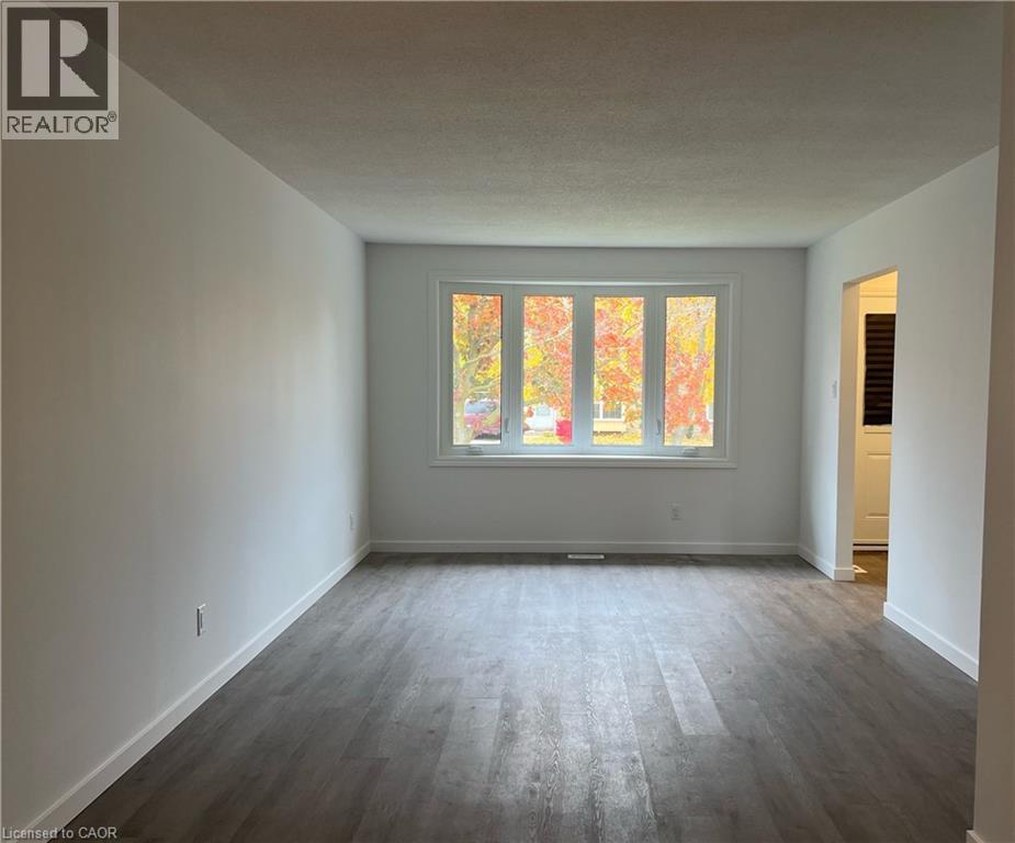 121 Markwood Drive, Kitchener, Ontario  N2M 2H3 - Photo 2 - 40798751