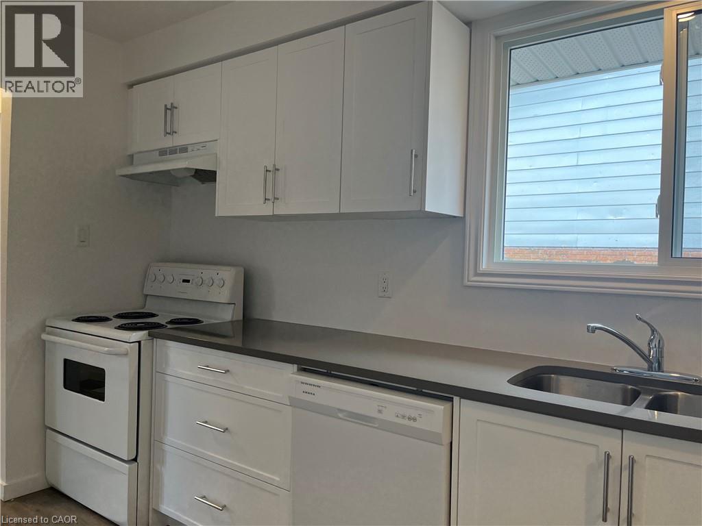 121 Markwood Drive, Kitchener, Ontario  N2M 2H3 - Photo 7 - 40798751