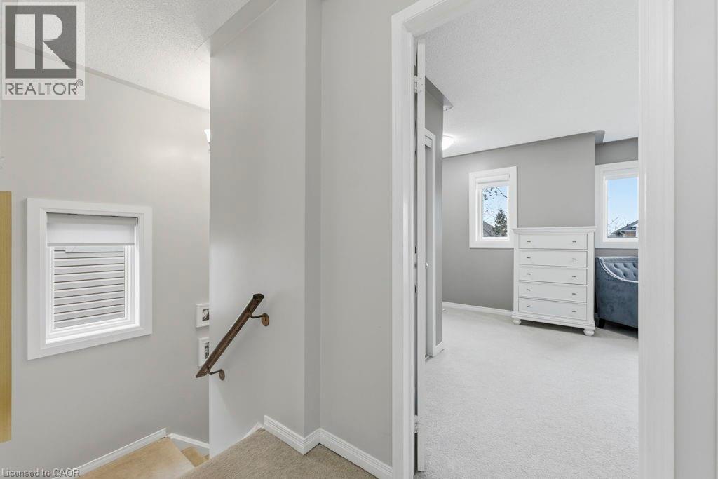 31 Four Winds Drive, Whitby, Ontario  L1N 9R8 - Photo 29 - 40798731