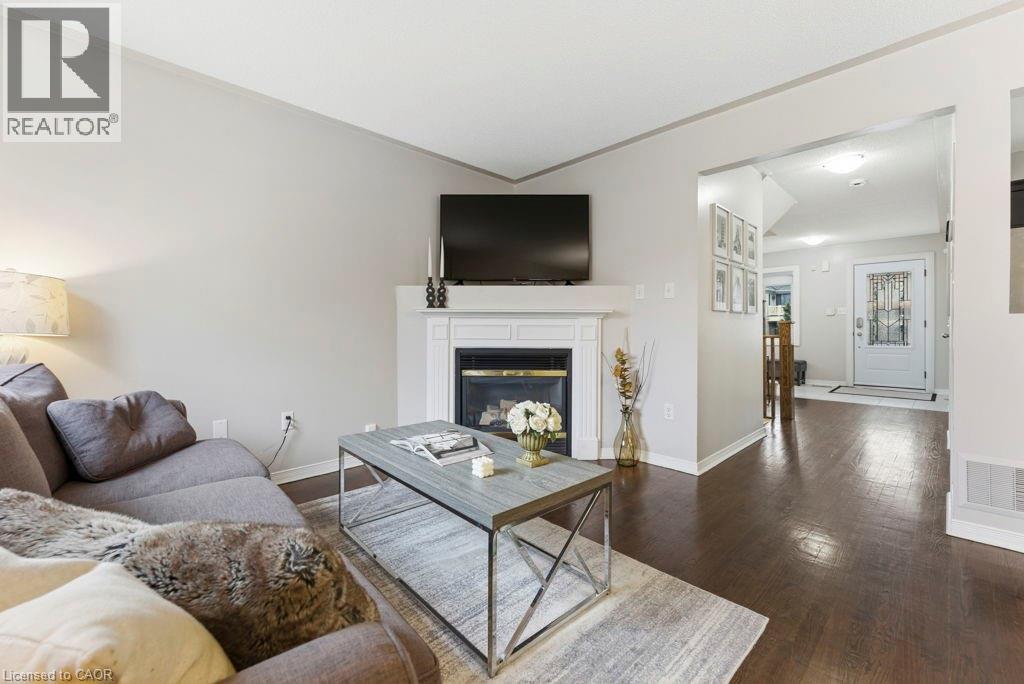 31 Four Winds Drive, Whitby, Ontario  L1N 9R8 - Photo 8 - 40798731