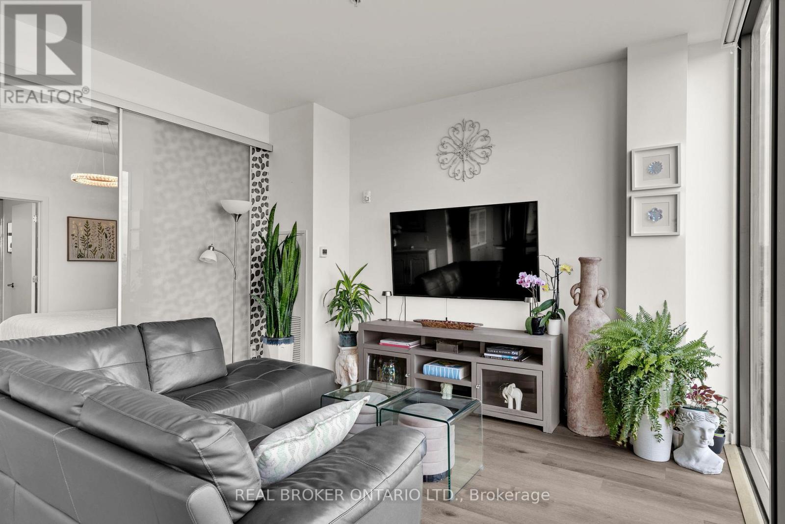 321 - 21 Matchedash Street S, Orillia, Ontario  L3V 4W4 - Photo 15 - S12699992