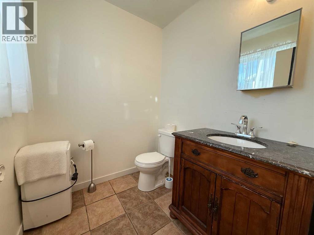 57 Hillside Crescent, Swan Hills, Alberta  T0G 2C0 - Photo 15 - A2279017