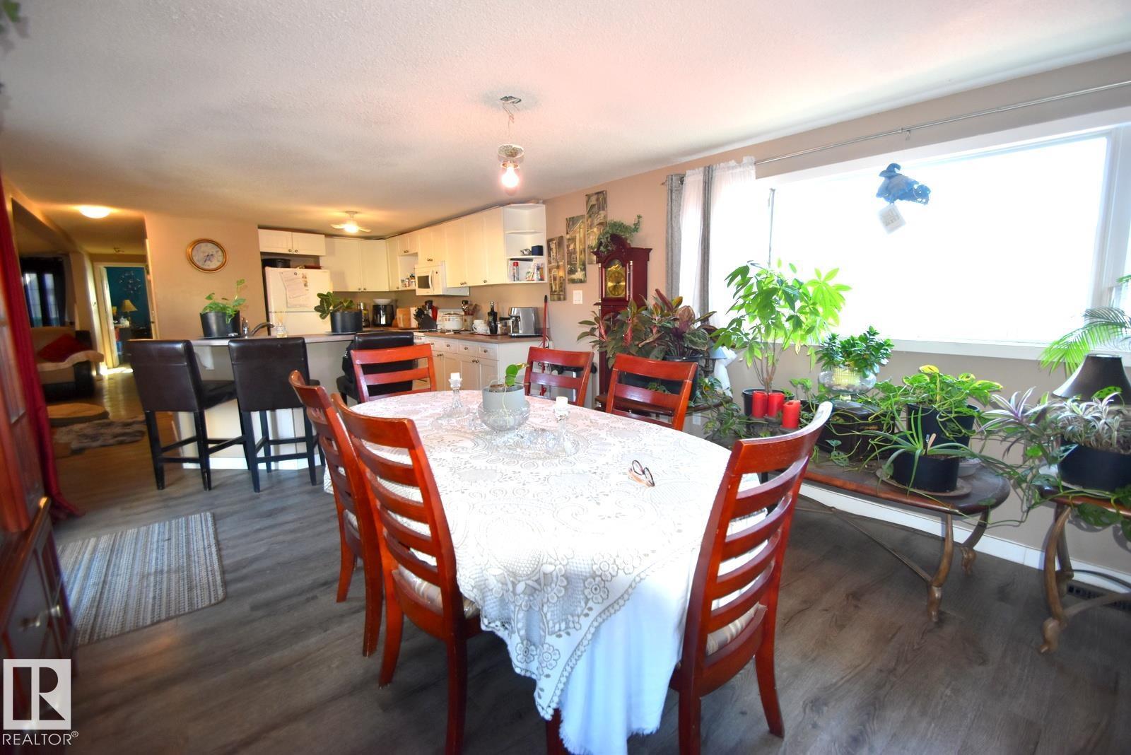 1259 Lake Vista Cr, Sherwood Park, Alberta  T8H 1K7 - Photo 9 - E4464525