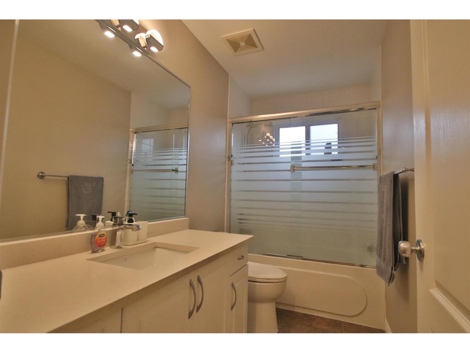 14486 74a Avenue, Surrey, British Columbia  V3S 0S3 - Photo 25 - R3079251