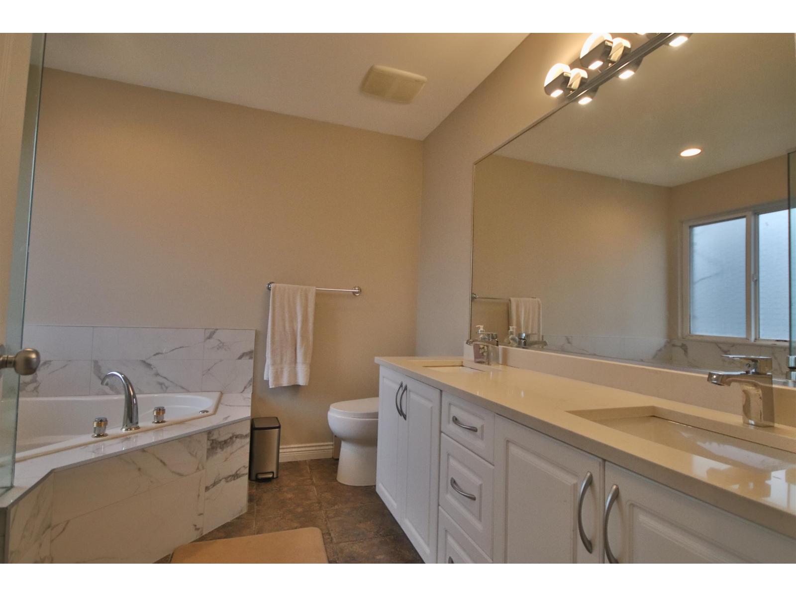 14486 74a Avenue, Surrey, British Columbia  V3S 0S3 - Photo 27 - R3079251