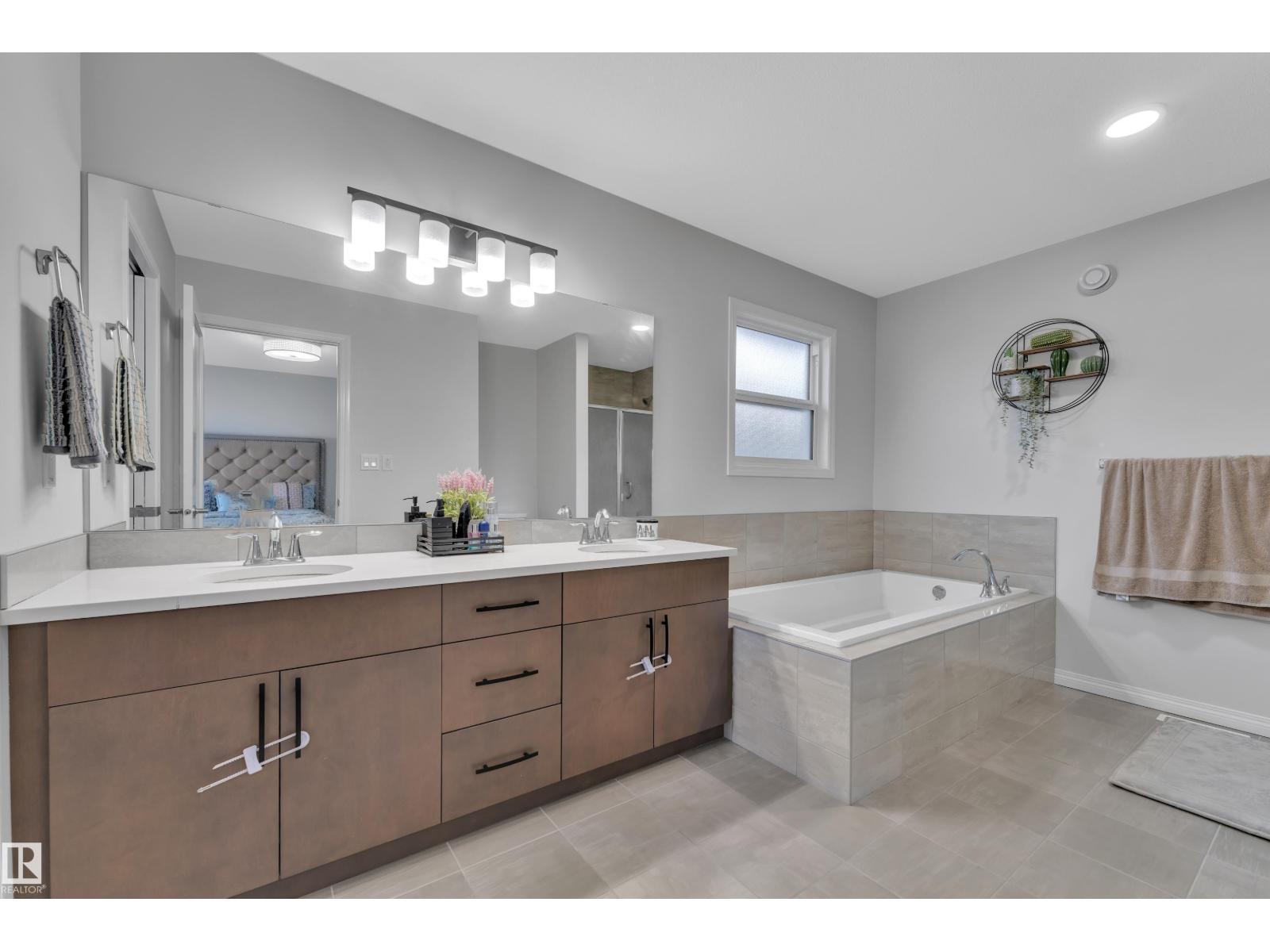 2356 53 St Sw Sw, Edmonton, Alberta  T6X 2P2 - Photo 30 - E4470160