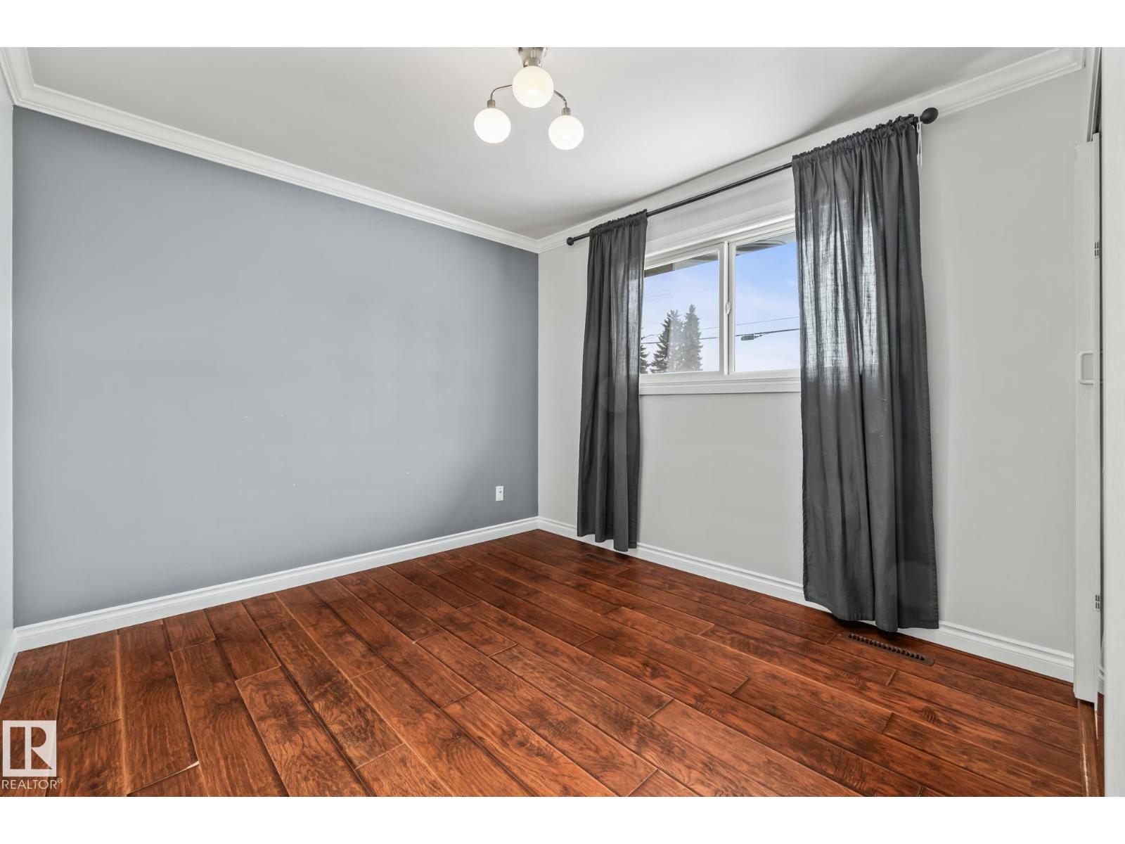 12903/12905 96 St Nw, Edmonton, Alberta  T5E 4B2 - Photo 25 - E4470162