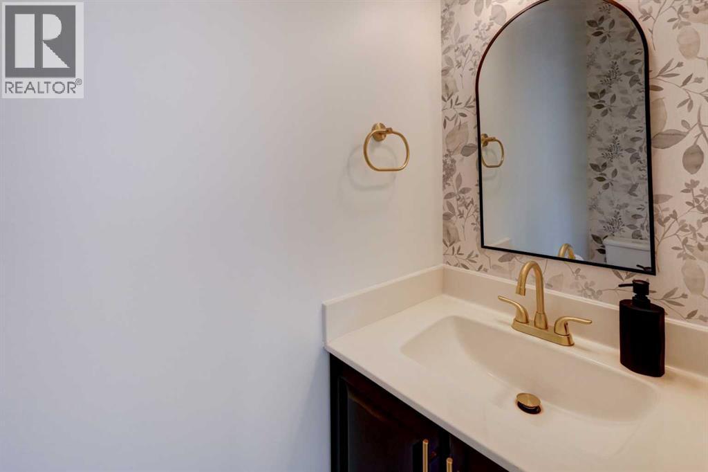 472 Killarney Glen Court Sw, Calgary, Alberta  T3E 7H4 - Photo 11 - A2278757