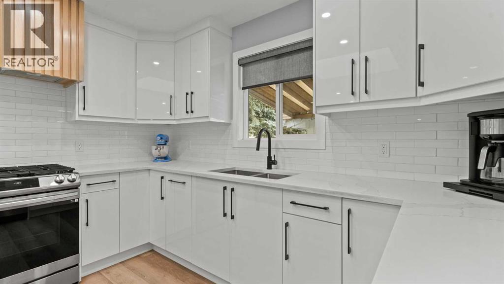 7036 Silverview Road Nw, Calgary, Alberta  T3B 3M1 - Photo 14 - A2278779