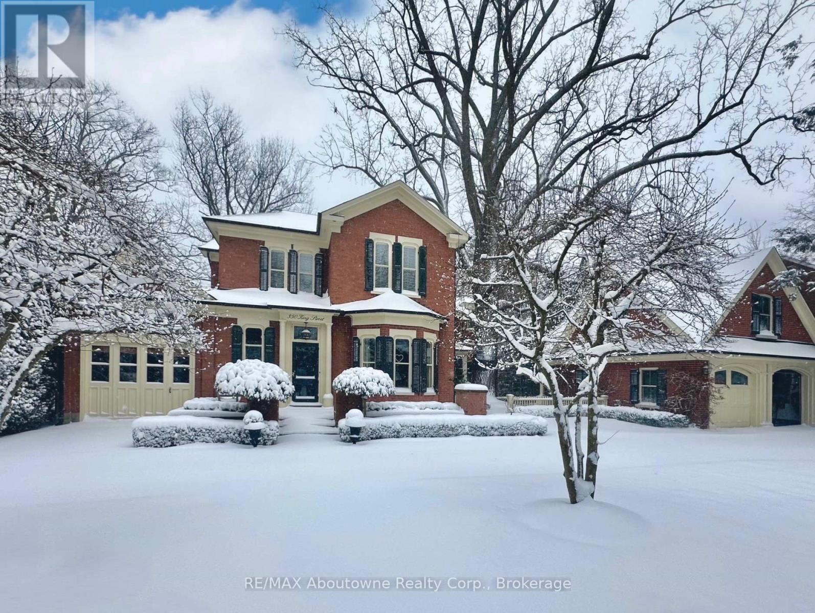 350 KING STREET, Oakville, Ontario