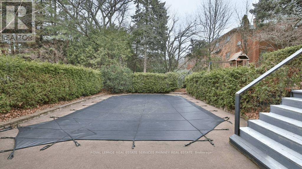 1863 Friar Tuck Court, Mississauga, Ontario  L5K 2L4 - Photo 34 - W12699938