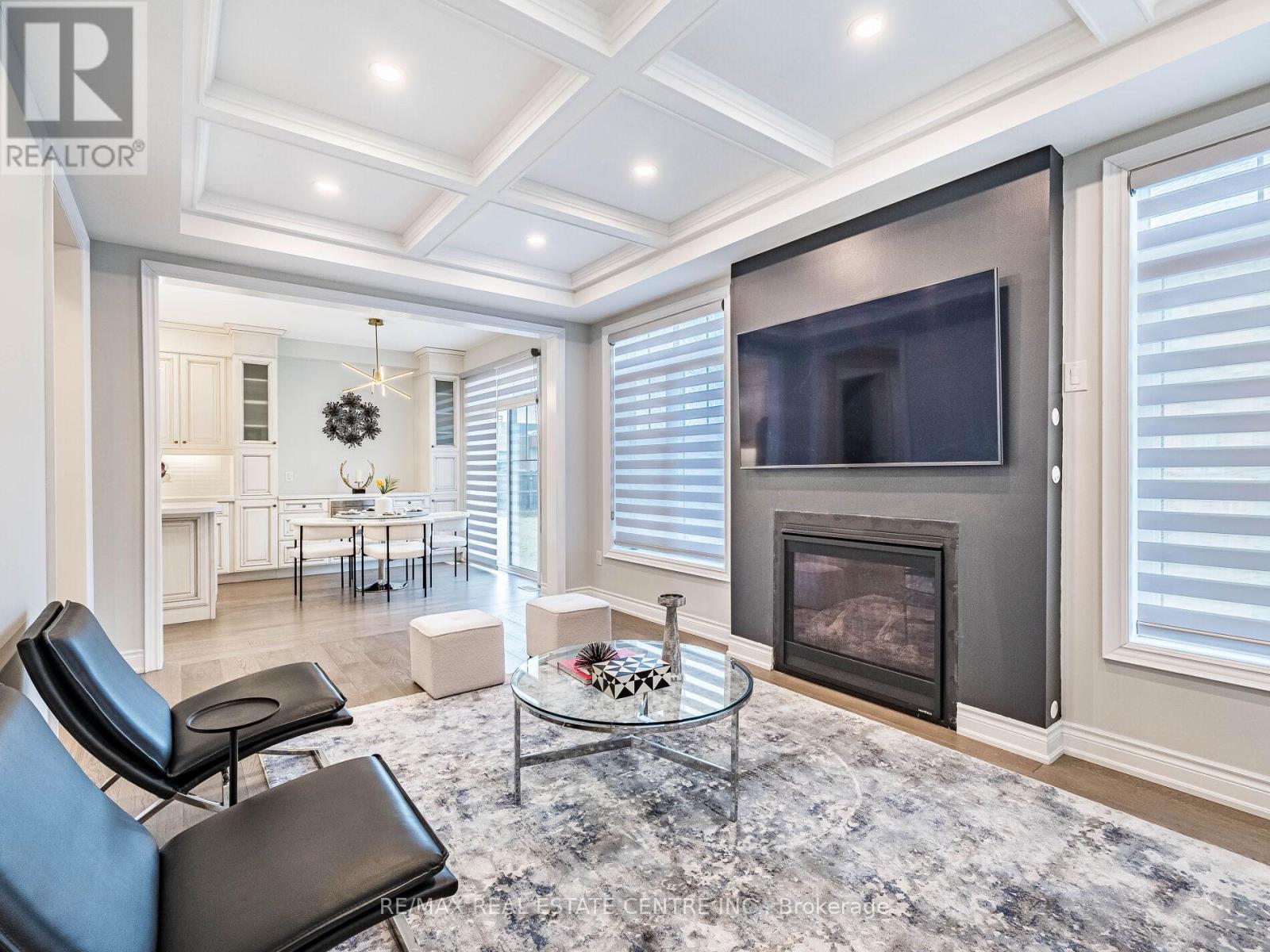 3253 Mintwood Circle, Oakville, Ontario  L6H 7C3 - Photo 22 - W12699948