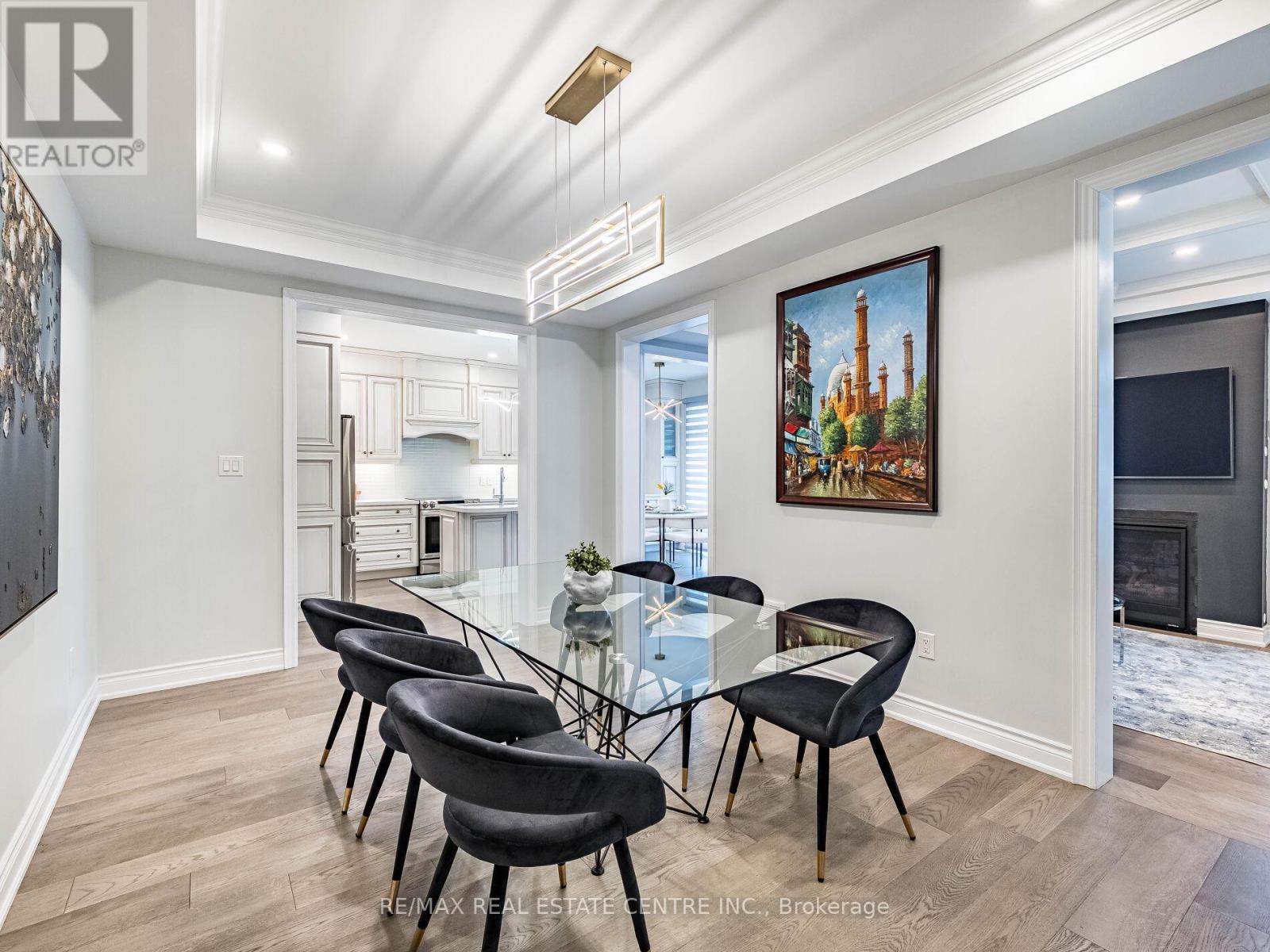 3253 Mintwood Circle, Oakville, Ontario  L6H 7C3 - Photo 25 - W12699948