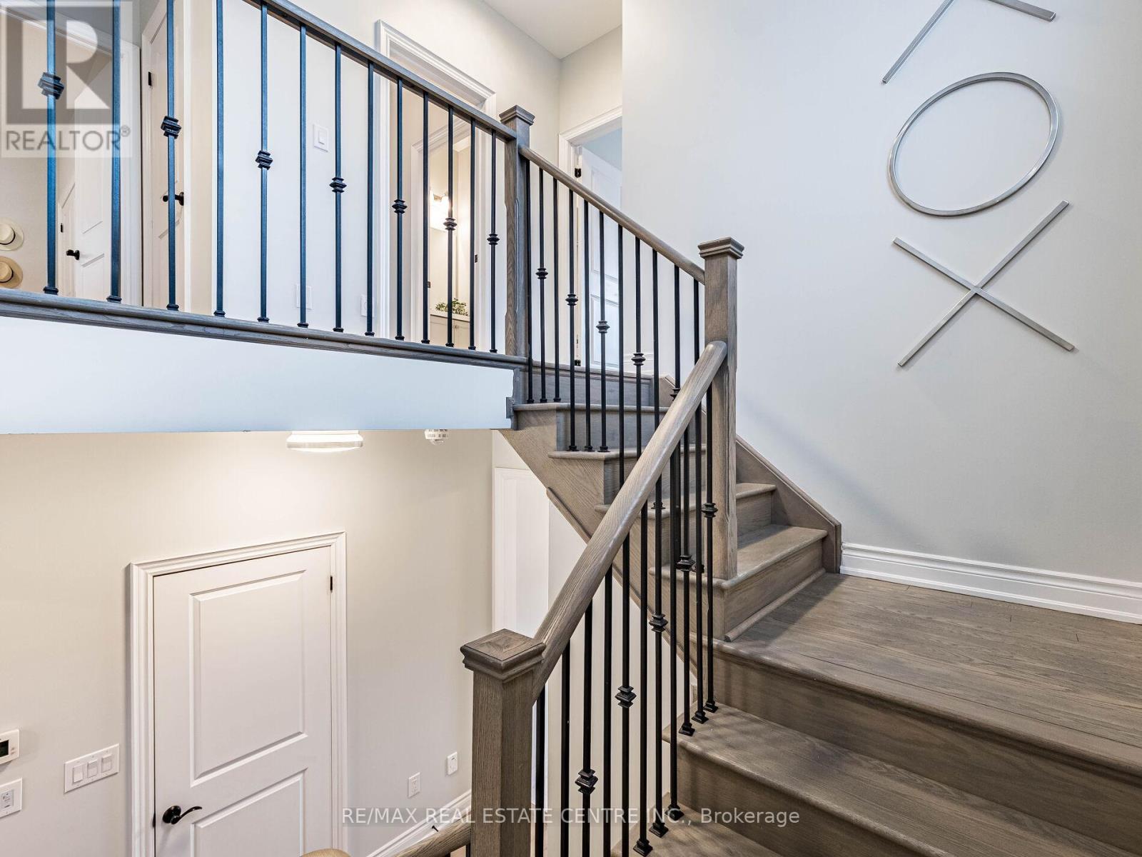 3253 Mintwood Circle, Oakville, Ontario  L6H 7C3 - Photo 26 - W12699948