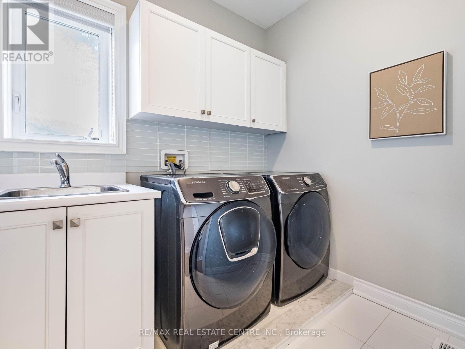 3253 Mintwood Circle, Oakville, Ontario  L6H 7C3 - Photo 29 - W12699948