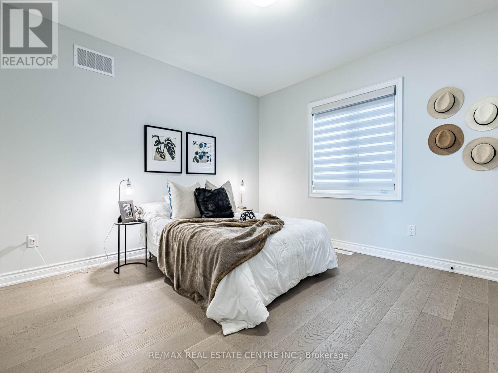 3253 Mintwood Circle, Oakville, Ontario  L6H 7C3 - Photo 41 - W12699948