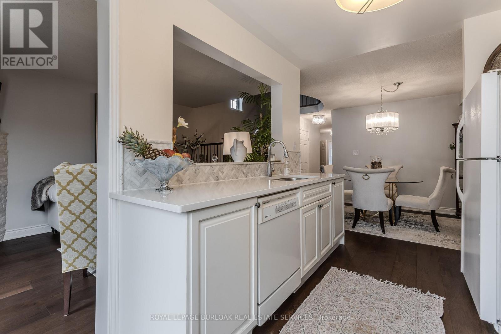 35 - 1283 Blanshard Drive, Burlington, Ontario  L7M 4T9 - Photo 12 - W12700012