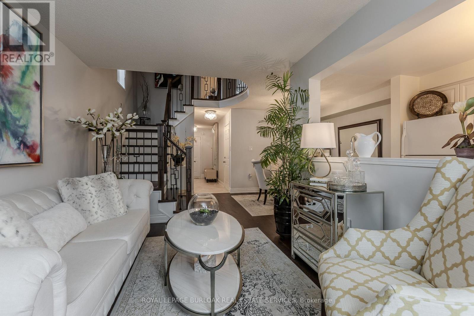 35 - 1283 Blanshard Drive, Burlington, Ontario  L7M 4T9 - Photo 8 - W12700012