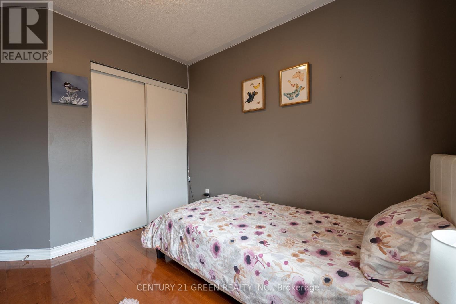 936 Hepburn Road, Milton, Ontario  L9T 0L6 - Photo 35 - W12700028