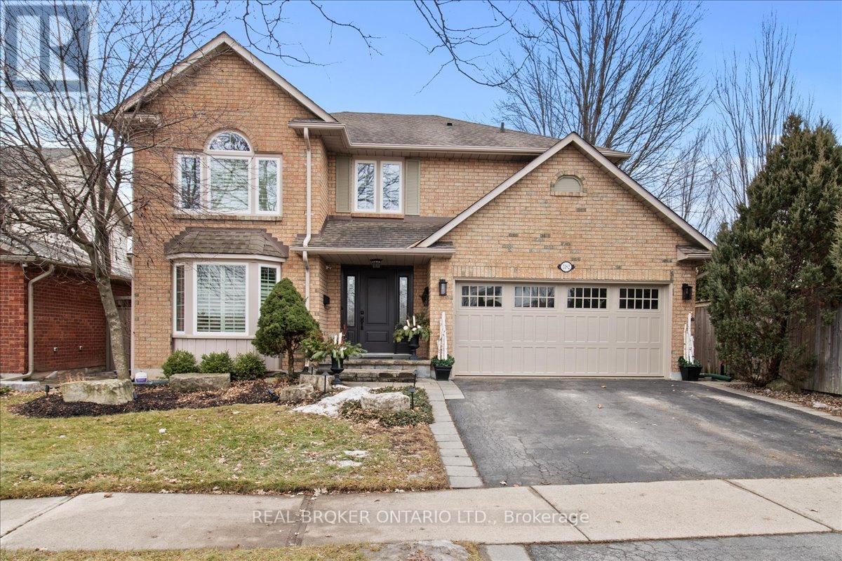 3182 TANIA CRESCENT, Burlington, Ontario