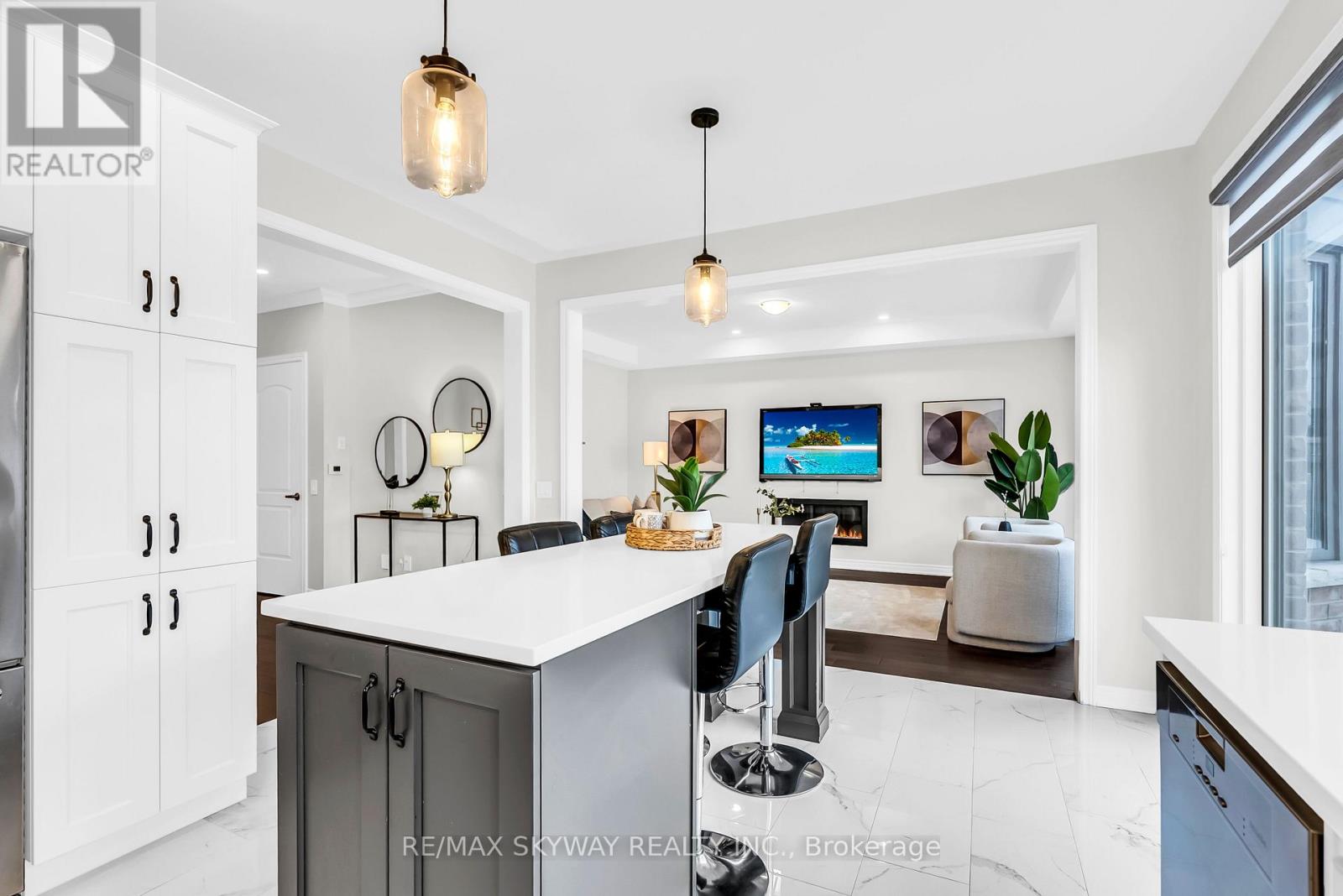 46 Ash Hill Avenue, Caledon, Ontario  L7C 4H8 - Photo 21 - W12700062