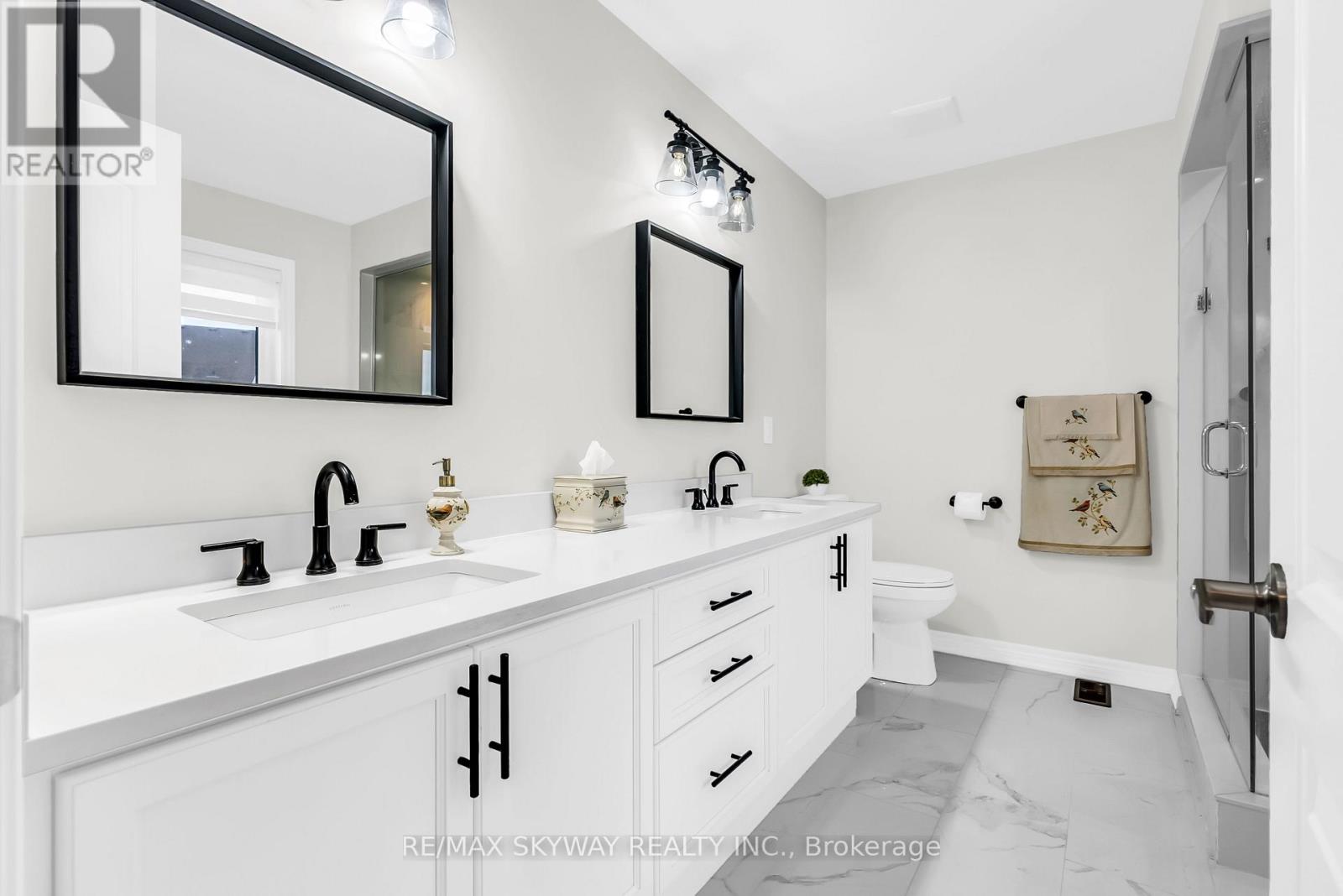 46 Ash Hill Avenue, Caledon, Ontario  L7C 4H8 - Photo 29 - W12700062