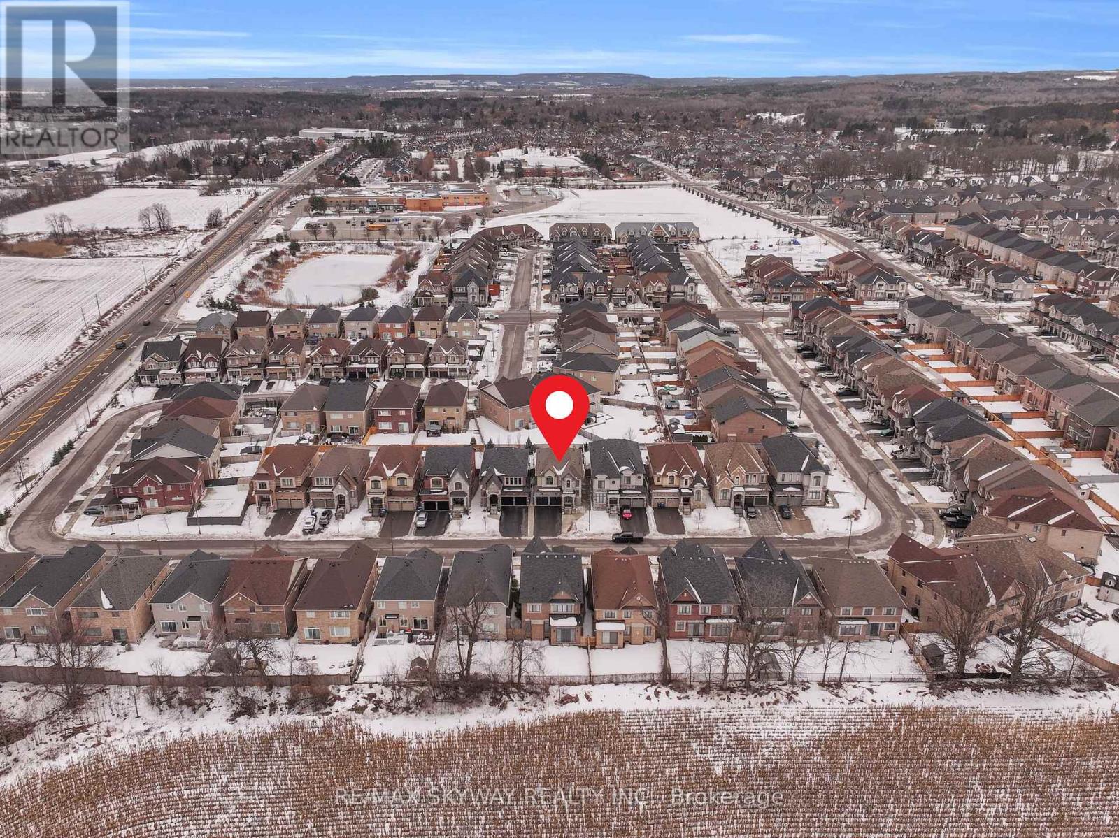 46 Ash Hill Avenue, Caledon, Ontario  L7C 4H8 - Photo 3 - W12700062