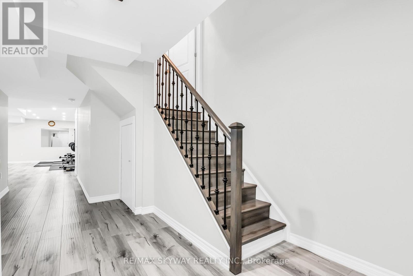 46 Ash Hill Avenue, Caledon, Ontario  L7C 4H8 - Photo 40 - W12700062