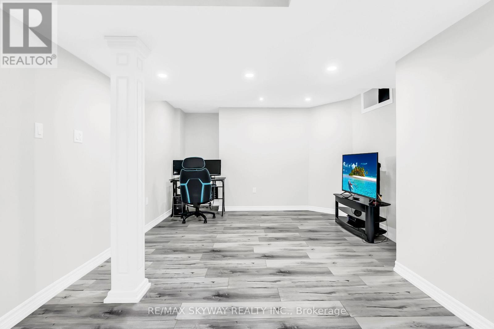 46 Ash Hill Avenue, Caledon, Ontario  L7C 4H8 - Photo 43 - W12700062