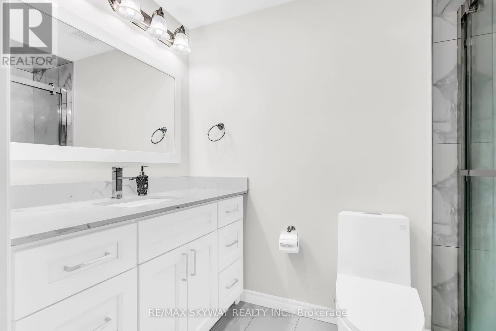 46 Ash Hill Avenue, Caledon, Ontario  L7C 4H8 - Photo 44 - W12700062