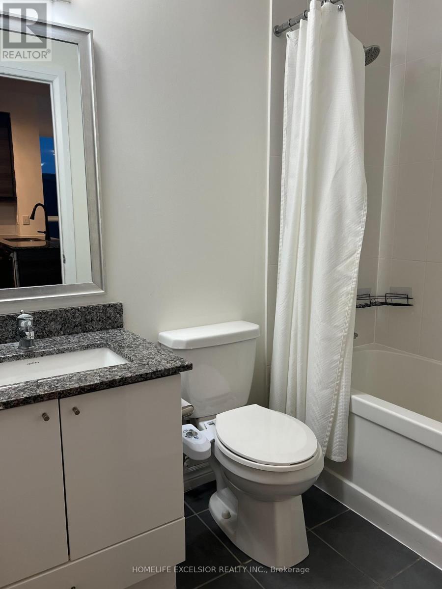 2409 - 75 Eglinton Avenue W, Mississauga, Ontario  L5R 1B2 - Photo 10 - W12700112