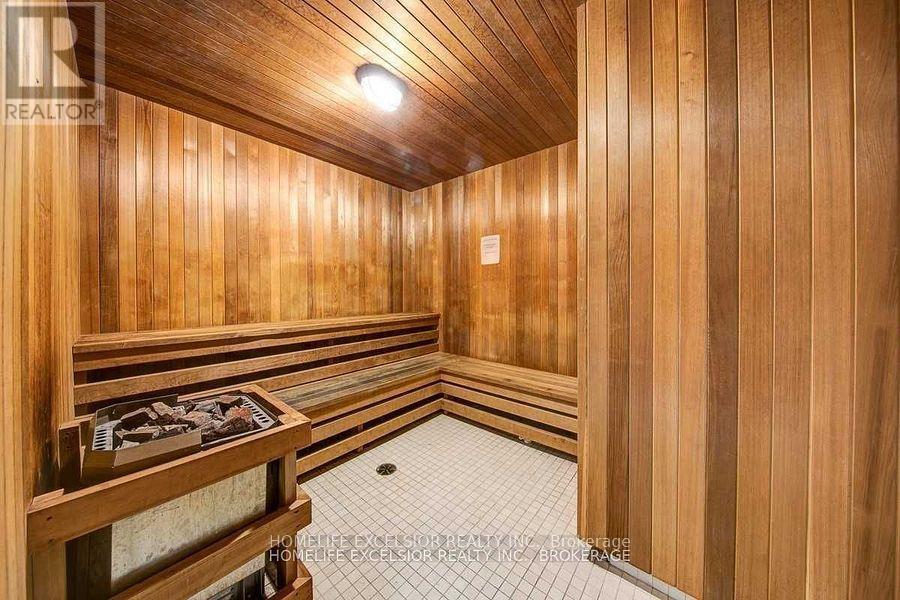 2409 - 75 Eglinton Avenue W, Mississauga, Ontario  L5R 1B2 - Photo 16 - W12700112