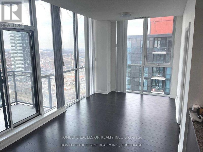 2409 - 75 Eglinton Avenue W, Mississauga, Ontario  L5R 1B2 - Photo 6 - W12700112