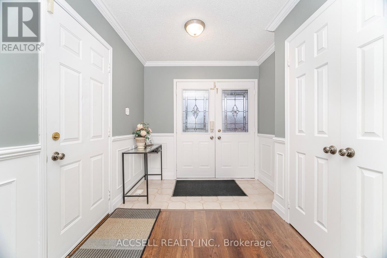 3 Longyear Drive, Hamilton, Ontario  L8B 0E1 - Photo 6 - X12699888