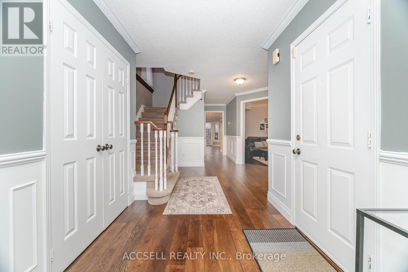 3 Longyear Drive, Hamilton, Ontario  L8B 0E1 - Photo 7 - X12699888