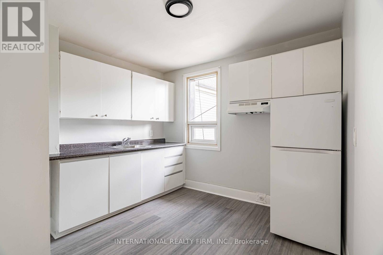 217 Hamilton Road, London East, Ontario  N5Z 1P9 - Photo 9 - X12699896