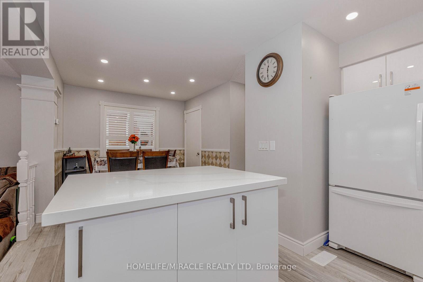 128 Karalee Crescent, Cambridge, Ontario  N3C 4H4 - Photo 13 - X12699916