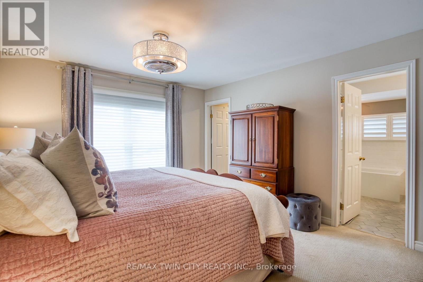 16 - 184 Roxton Drive, Waterloo, Ontario  N2T 1N8 - Photo 29 - X12699932