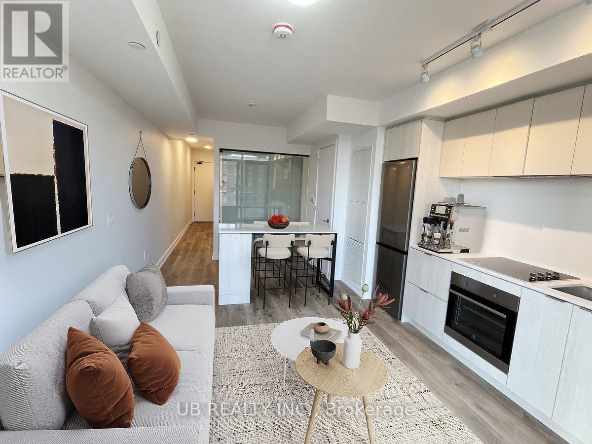 1002 - 1 Jarvis Street, Hamilton, Ontario  L8R 0A8 - Photo 2 - X12699940