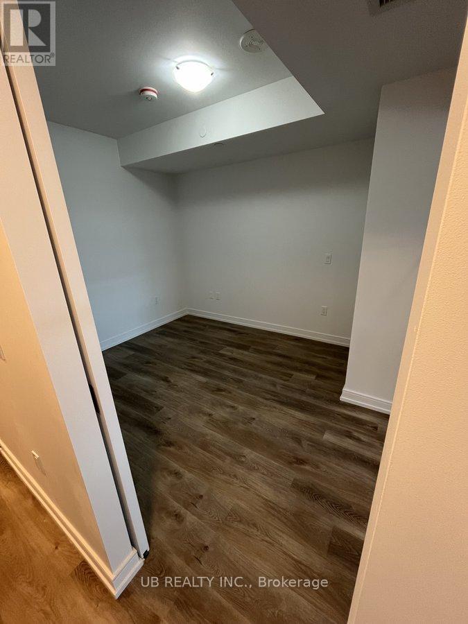 1002 - 1 Jarvis Street, Hamilton, Ontario  L8R 0A8 - Photo 6 - X12699940