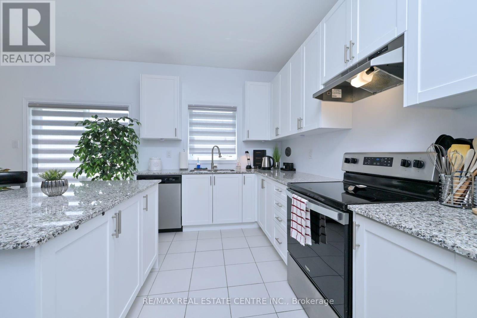 166 Seeley Avenue, Southgate, Ontario  N0C 1B0 - Photo 9 - X12699994