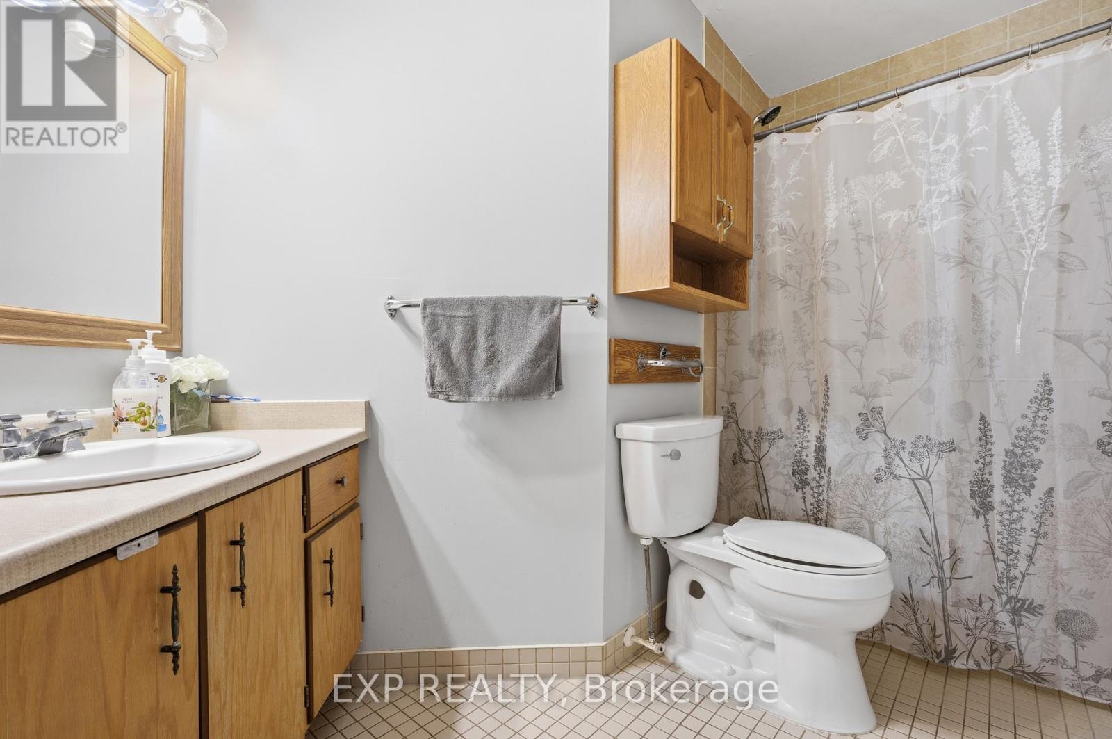 428 Dayna Crescent, Waterloo, Ontario  N2K 3K7 - Photo 15 - X12700000