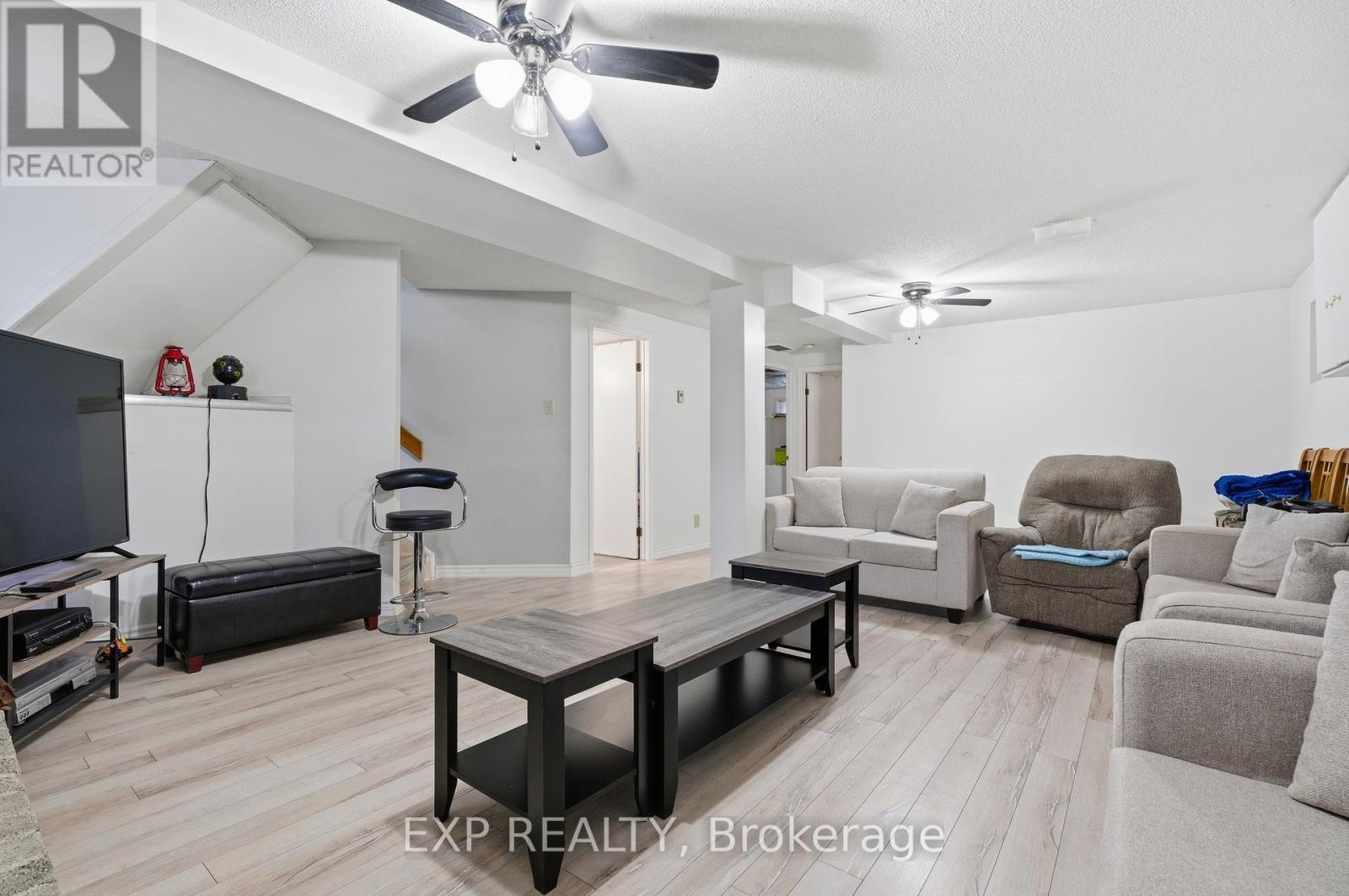 428 Dayna Crescent, Waterloo, Ontario  N2K 3K7 - Photo 23 - X12700000