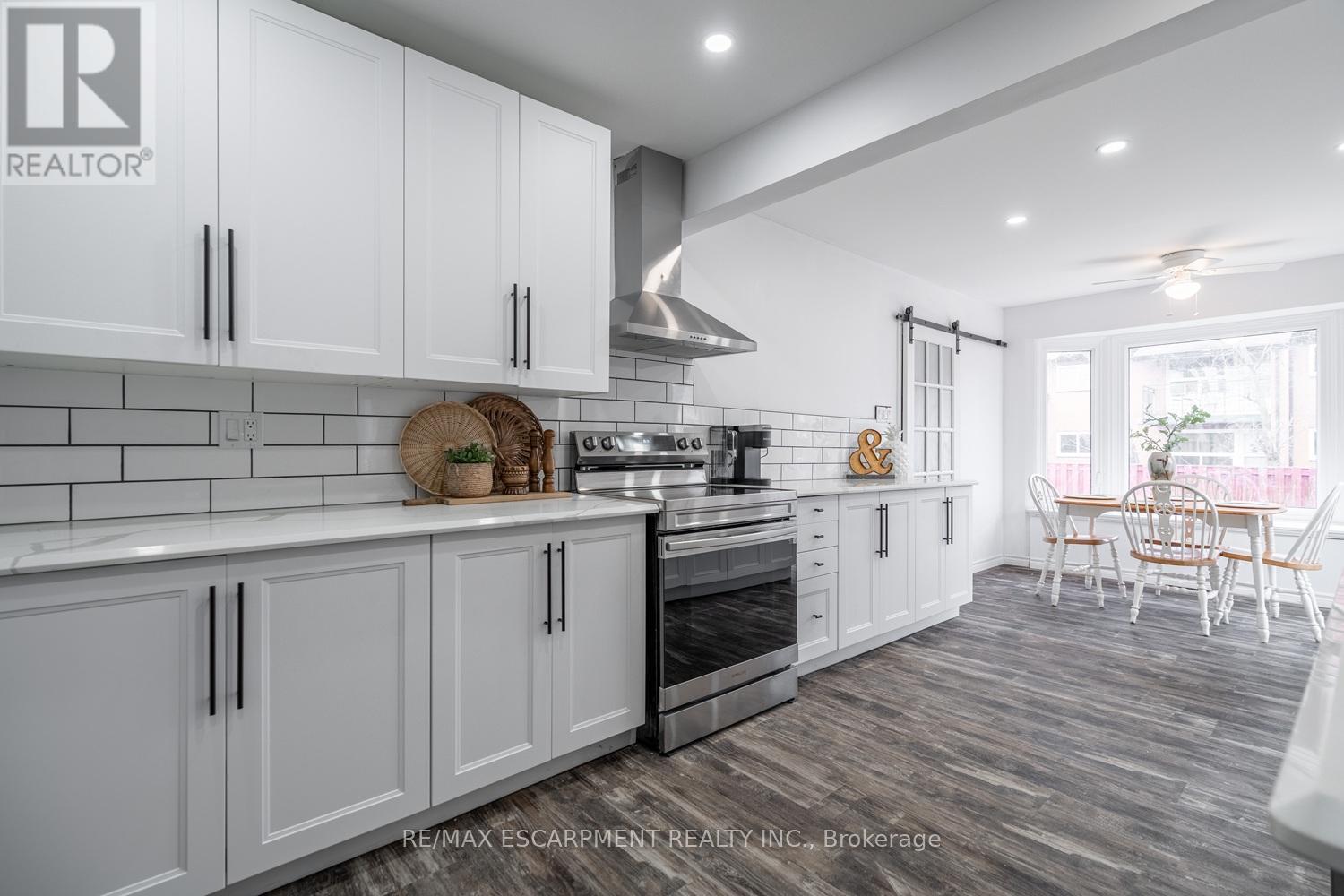 111 King Street E, Haldimand, Ontario  N0A 1H0 - Photo 10 - X12700022